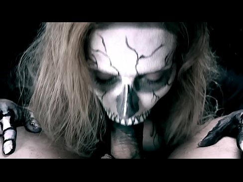 ❤️ Demoniczna dziewczyna ssąca kutasa swoimi czarnymi ustami i połykająca spermę. ☑ Super porn at pl.xxxhdporn.ru